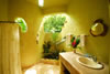 Playa Nicuesa Rainforest Lodge: Bathroom